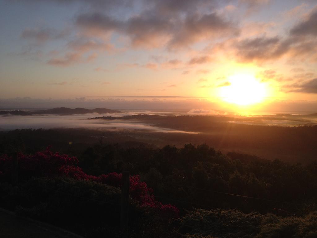 Highwood Park B&B Guest Lodge Maleny Room photo